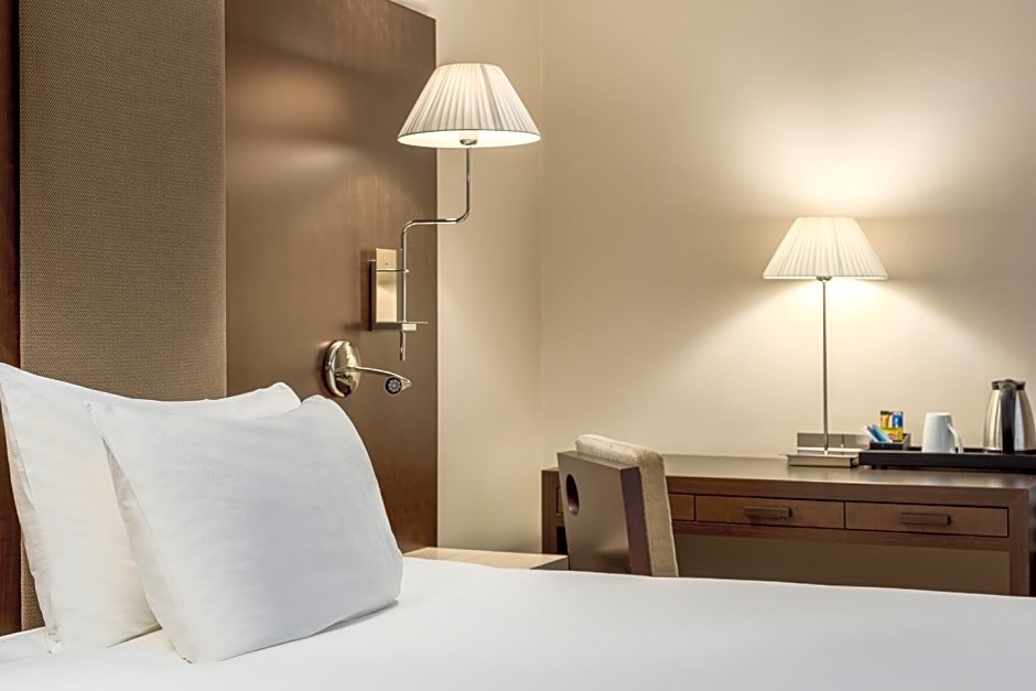 Фото Nh Brussels Stéphanie