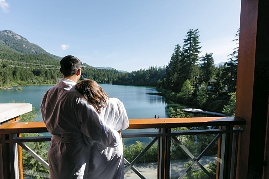 Фото Nita Lake Lodge