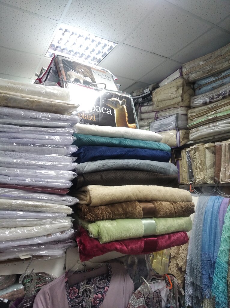 Bedding shop Постельные принадлежности, Lobnja, photo