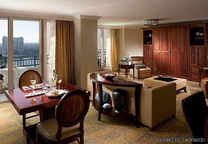 Фото Jw Marriott Tampa Water Street