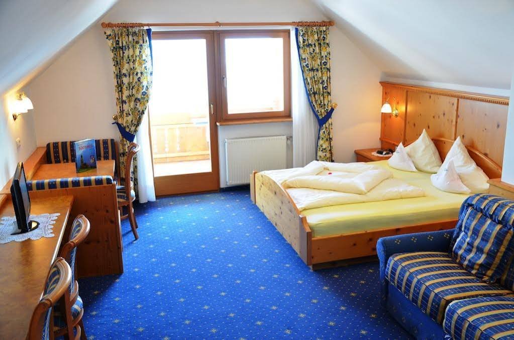 Фото Granpanorama Wellness Hotel Sambergerhof