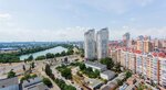 Stylish views Apartments in the parasol Parus Obolonskaya embankment (улица Юрия Ильенко, 18Б) ، سكن للإيجار اليومي
