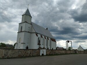 Костёл Внебовзятия Пресвятой Девы Марии (агрогородок Деревная, ул. Ваньковича, 17), католический храм в Минской области