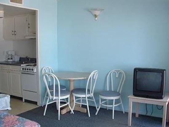 Фото The Oceanfront Viking Motel