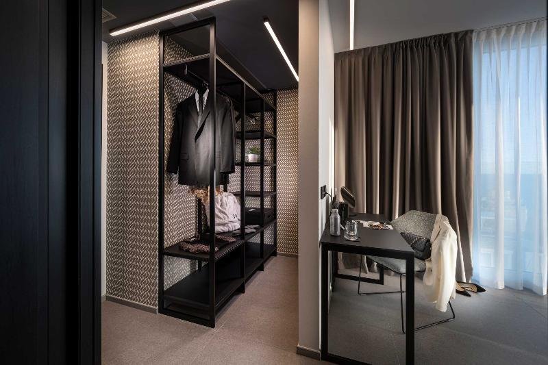 Фото J44 Lifestyle hotel