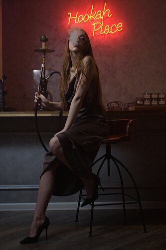 Nadejda Tolokonnikovaning toliq porno fotosessiyasi