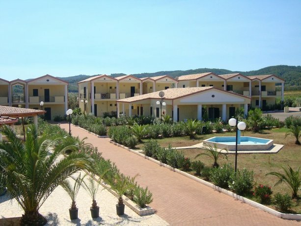 Гостиница Villaggio Piano Grande
