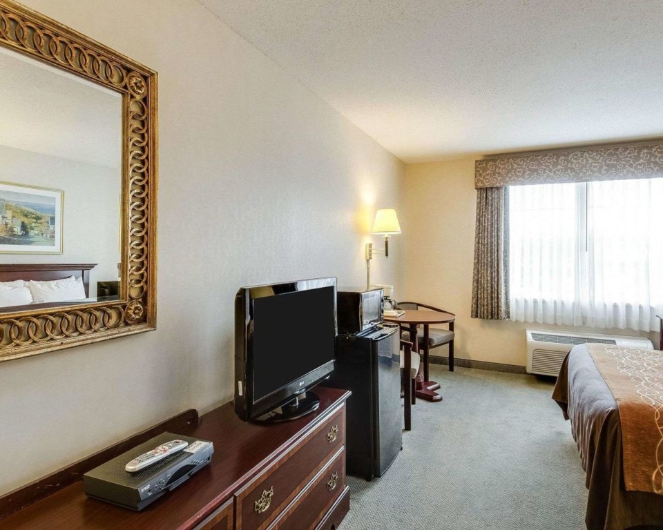 Фото Holiday Inn Express Plymouth, an Ihg Hotel