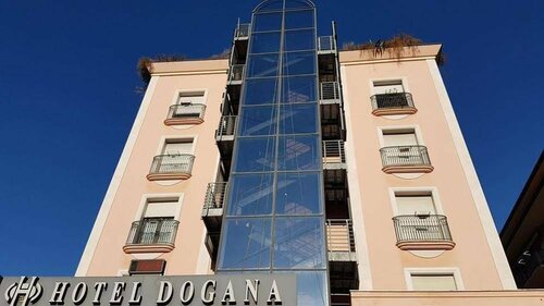 Внешний вид отеля Hotel Dogana в Серравалле, фото 5