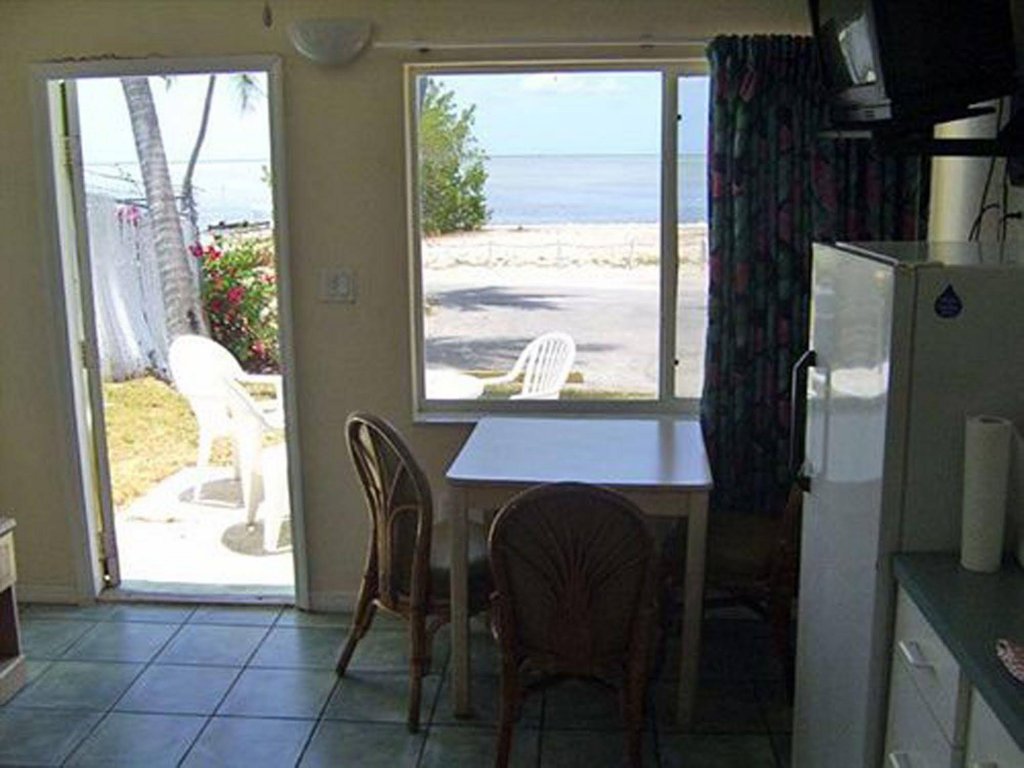 Фото Fisher Inn Resort & Marina