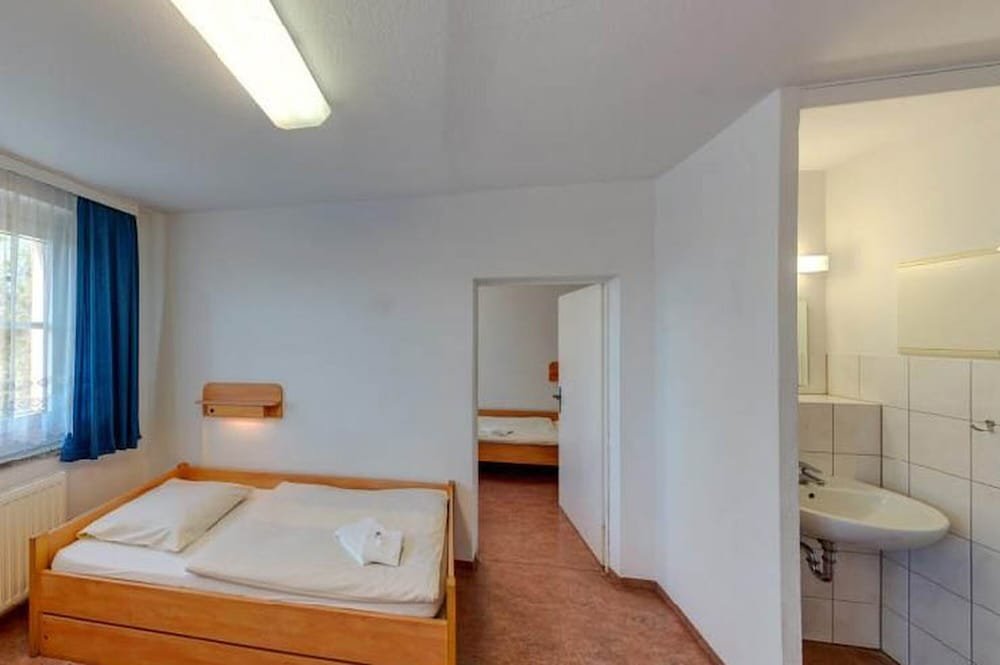 Фото Jugendgastehaus Dresden - Hostel