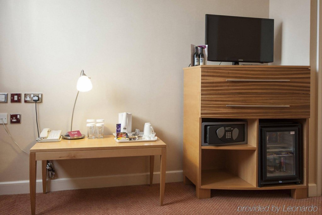 Фото Crowne Plaza Chester