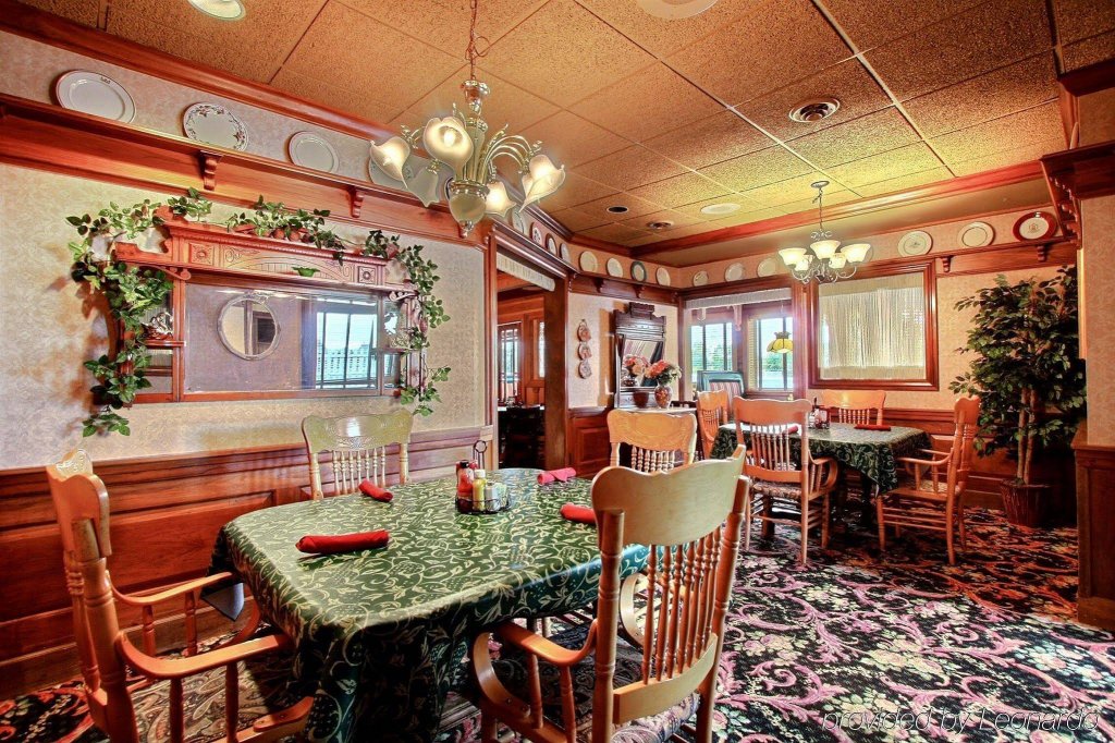 Фото Best Western Greenfield Inn