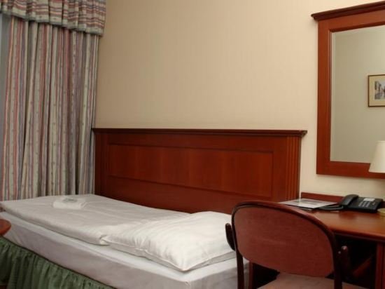 Фото Hotel Lunik