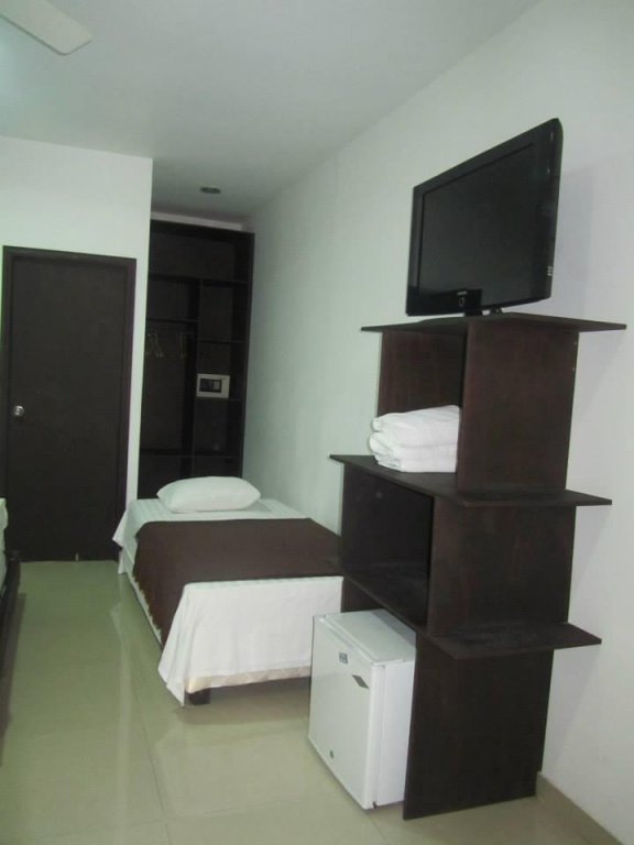 Фото MasHoteles AstraSuite 427