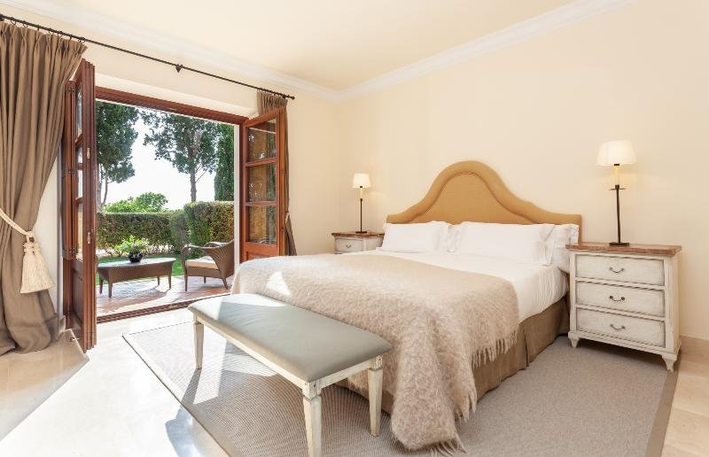 Фото Son Julia Country House & SPA