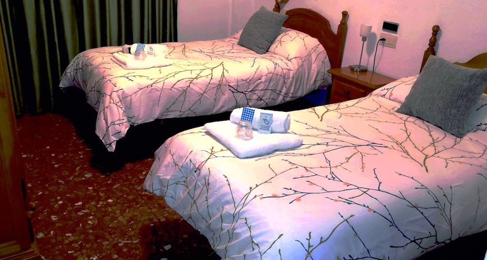 Фото Отель Al-Andalus