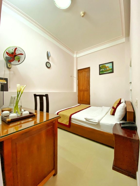 Фото Gold Night Hotel