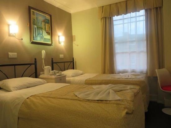 Фото Central Hotel