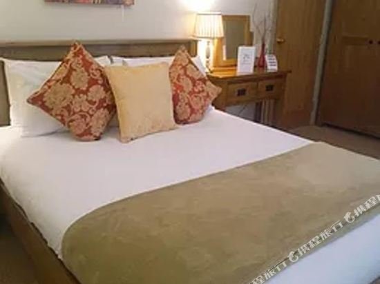 Фото The Cross Keys Inn