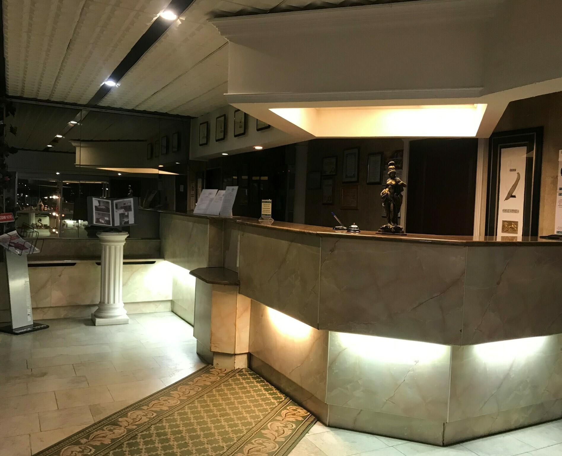 Фото отеля 3