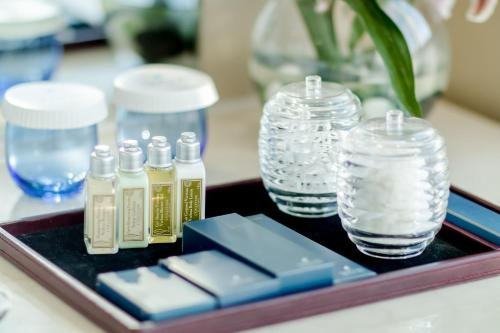 Фото The Blue Sky Hotel & Tower