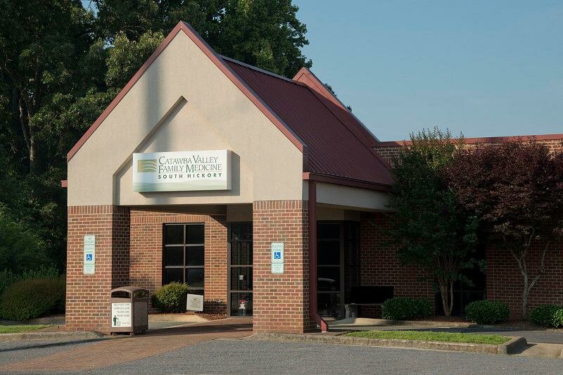 Medical center, clinic Catawba Valley Family Medicine - South Hickory, State of North Carolina, photo