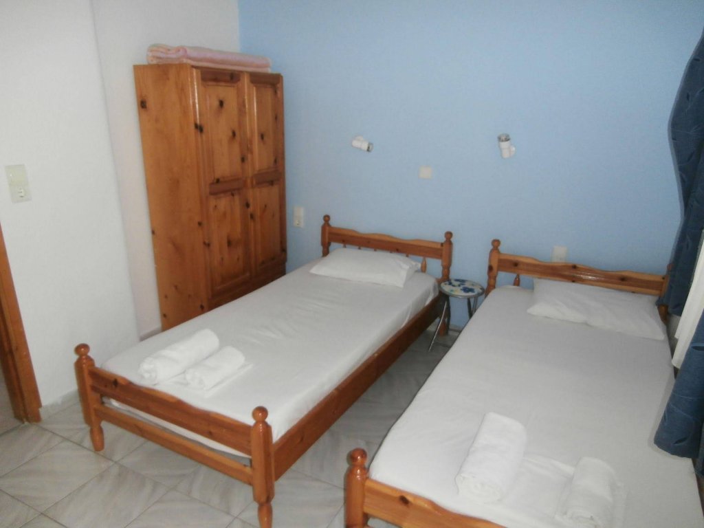 Фото Christina Studios & Apartments