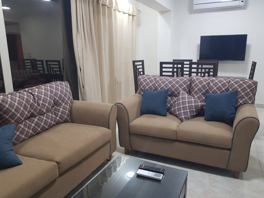 Фото Al Raya Apartments