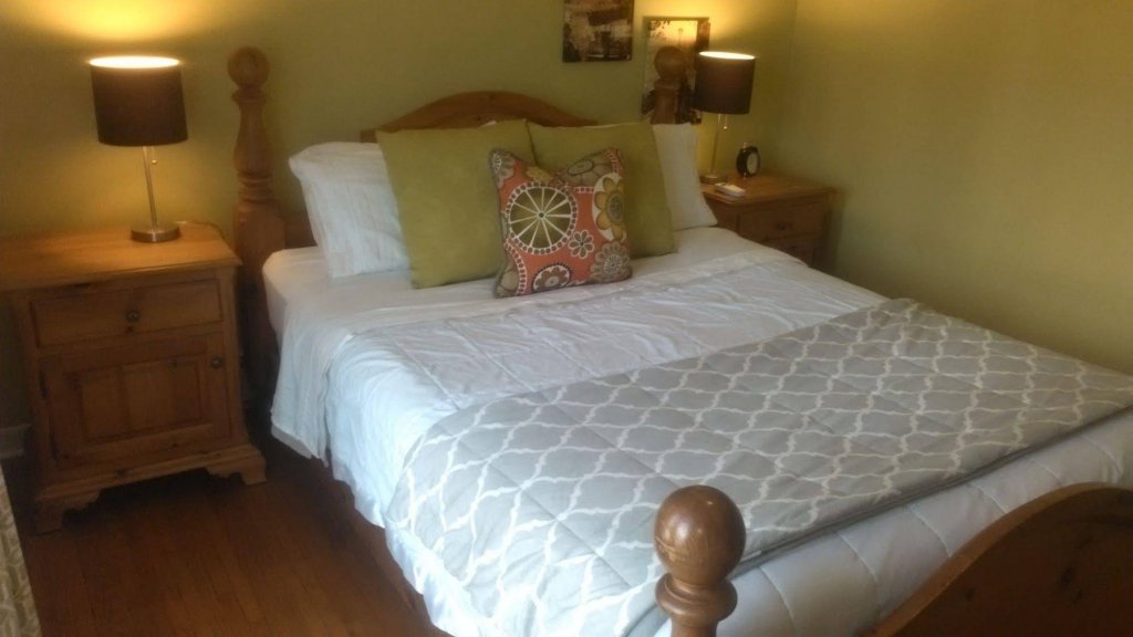 Фото Stoneleigh Cottage