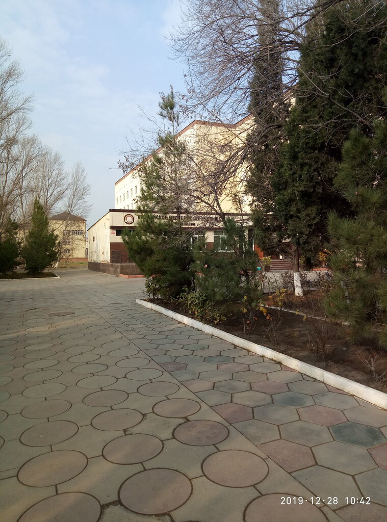 Vocational school Kaspiiskoe meditsinskoye uchilishche im. A. Aliyeva, Kaspiysk, photo