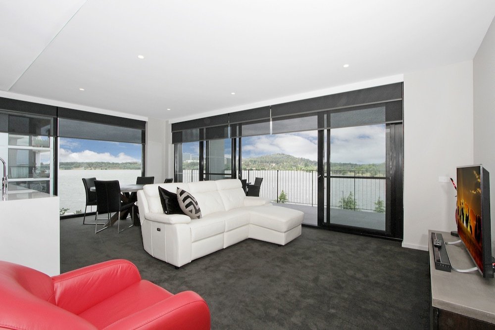 Фото Accommodate Canberra - The Pier
