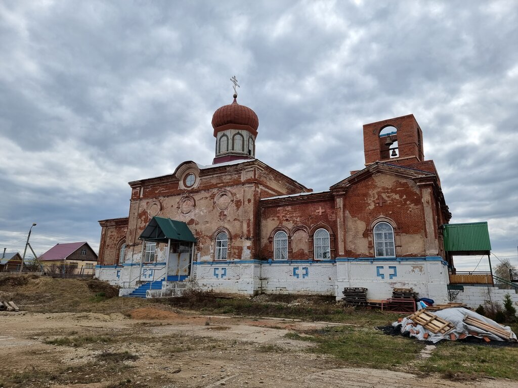 كنيسة أرثوذكسية Tserkov Tikhona, yepiskopa Amafuntskogo V Tikhonovo ، جمهورية تتارستان، صورة