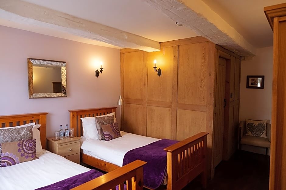 Фото Отель The Kings Arms