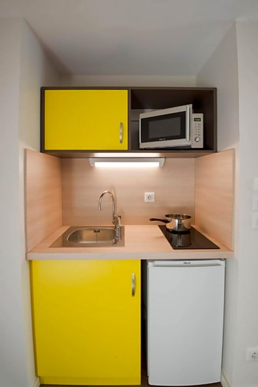 Фото Brit Hotel  Lyon Nord Dardilly