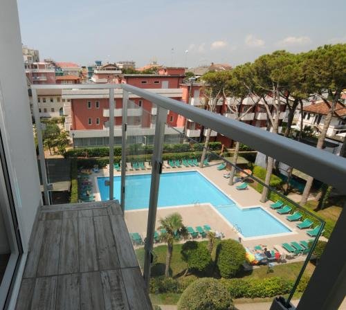 Фото Marina Palace Hotel