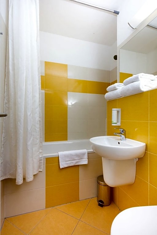 Фото Hotel Bratislava