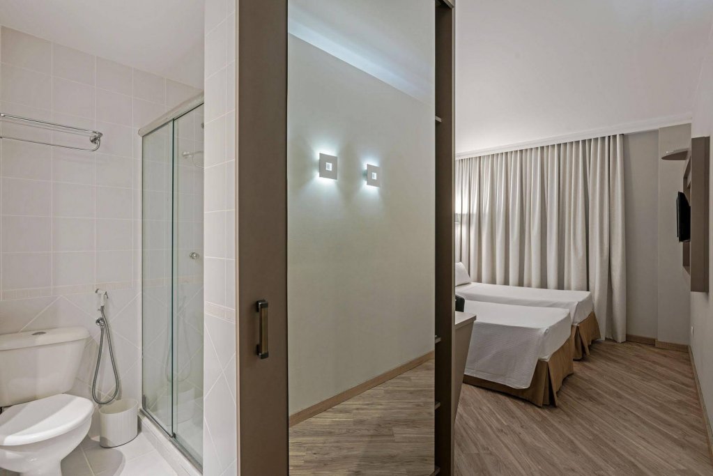 Фото Slim Curitiba Alto da XV