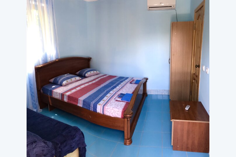 Фото Адриана