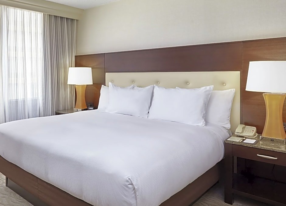 Фото DoubleTree by Hilton Washington Dc - Crystal City
