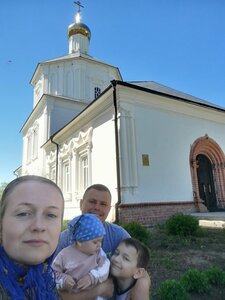 Rylsky Svyato-Nikolayevsky monastery (Mirnaya ulitsa No:2, selo Prigorodnyaya Slobodka), manastır  Kurskaya oblastından