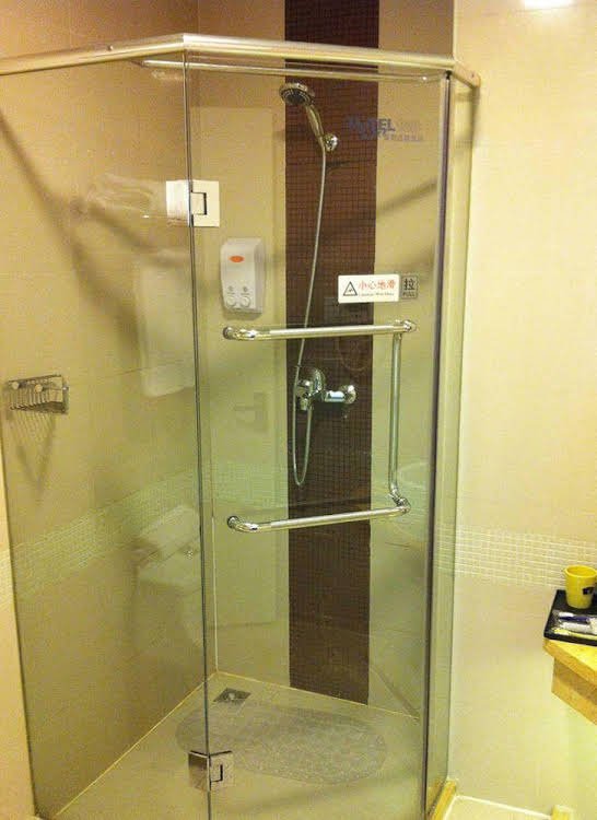 Фото GreenTree Inn Suzhou Changshu South HaiYu Road Hotel