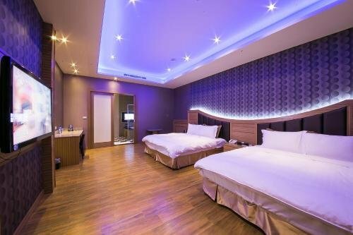 Гостиница Wei Feng Exquisite Hotel Nanzi Branch в Гаосюне