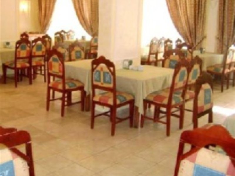 Фото Abjar Hotel