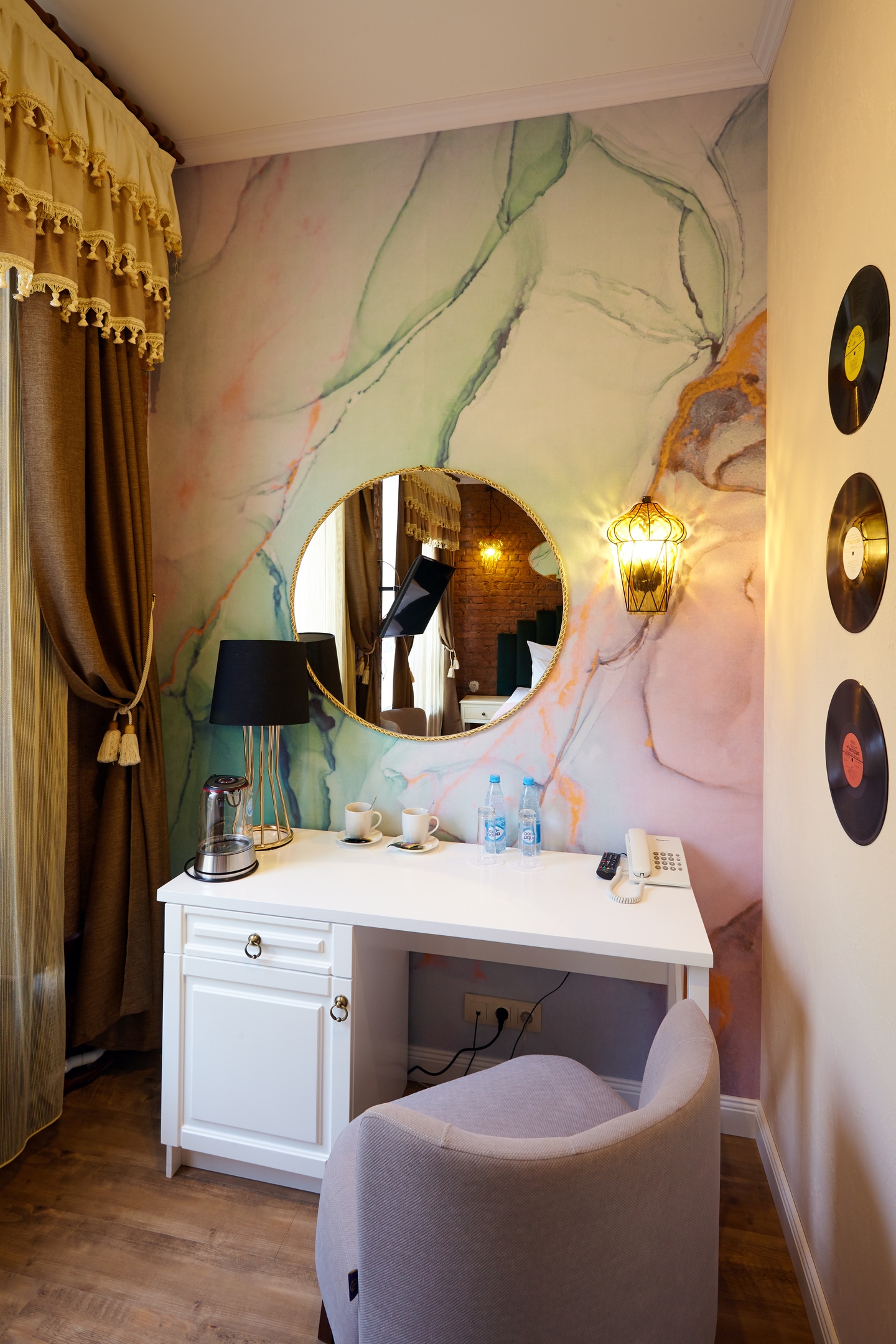 Фото Мама Леоне