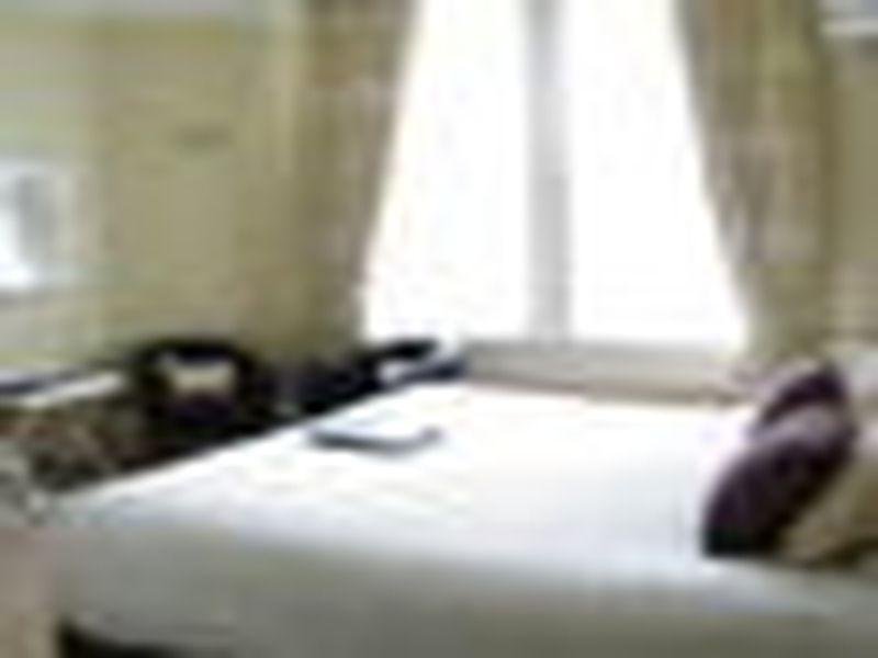 Фото Oldfields House - Bed & Breakfast