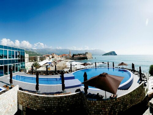 Гостиница Avala Resort & Villas в Будве