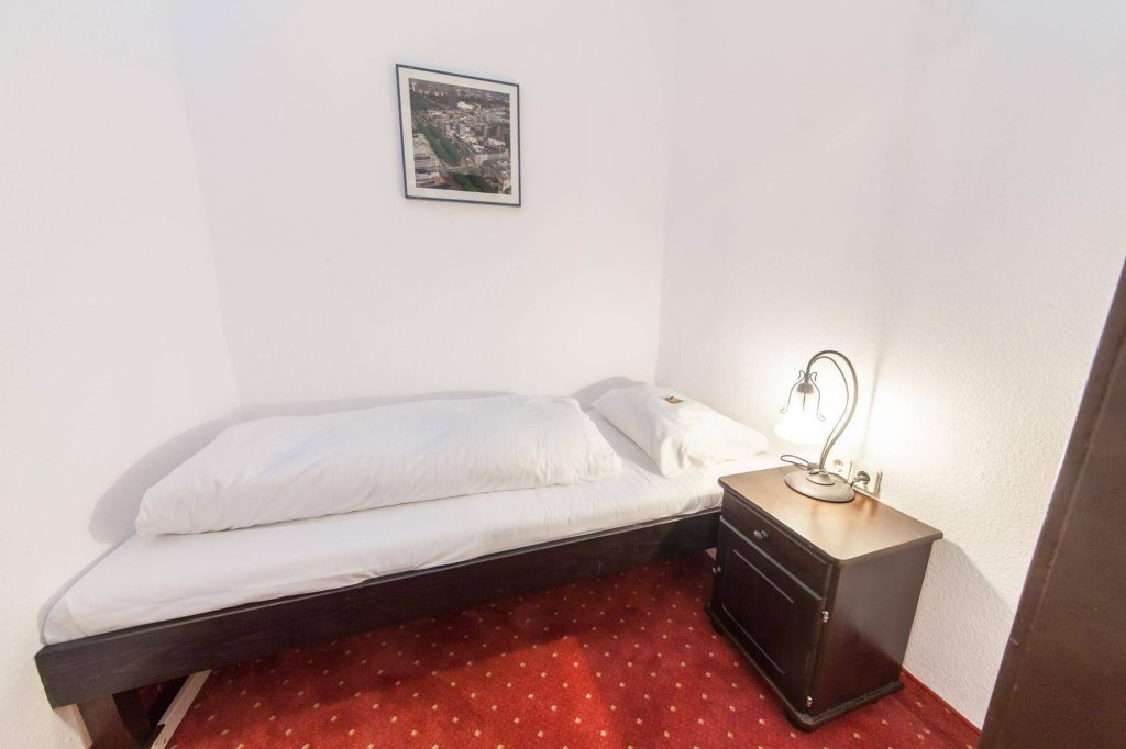 Фото An Der Oper