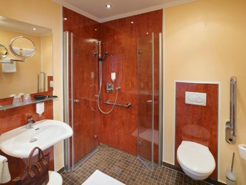 Фото Hotel Lindenhof