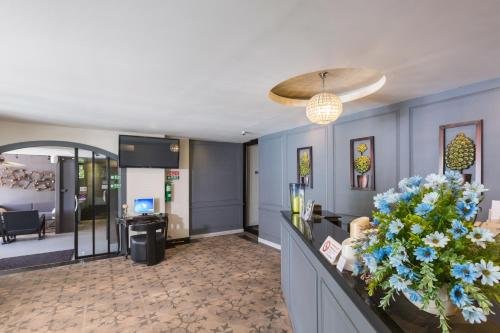 Фото V Hotel Vajira